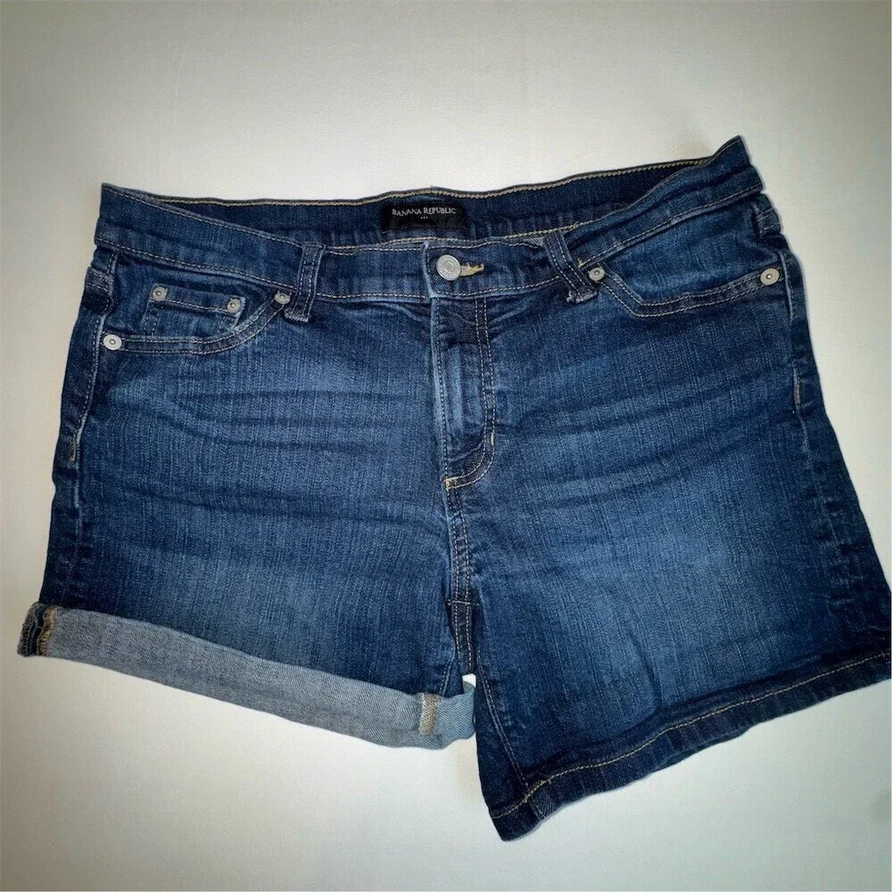 Banana Republic Womens Denim Jean Shorts Blue Medium Wash Cuffed Hem Y2K‎